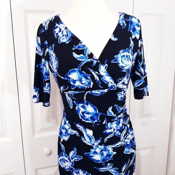 Lauren Ralph Lauren Dress Short Sleeve Floral on Navy Blue Sthetcy Size 6 - Picture 2 of 14